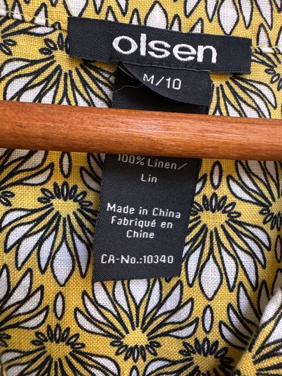 Olsen Butter Yellow Floral Linen Short Sleeve Shift Dress with Pockets. Size 10 - Picture 4 of 4